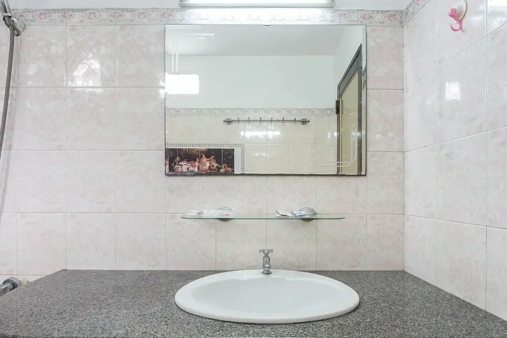 Halo Serviced Apartment