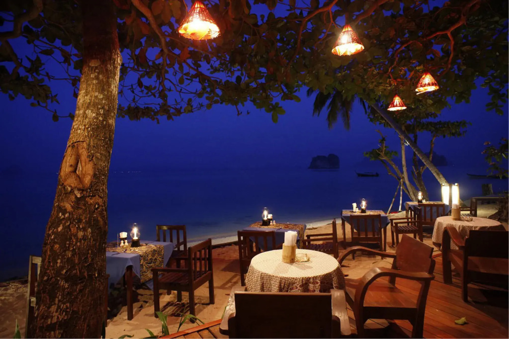 Thapwarin Resort - Green Hotel
