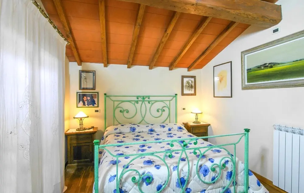 Stunning Home in Pietrasanta With Wifi, 3 Bedrooms and Outdoor Swimming Pool