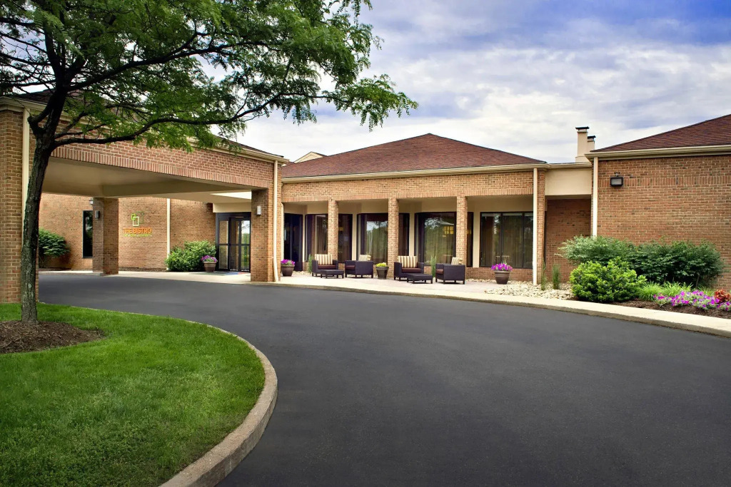 Courtyard By Marriott Hartford Windsor Airport