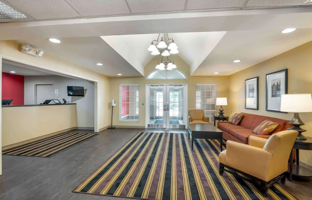 Extended Stay America Suites - Indianapolis - West 86th St