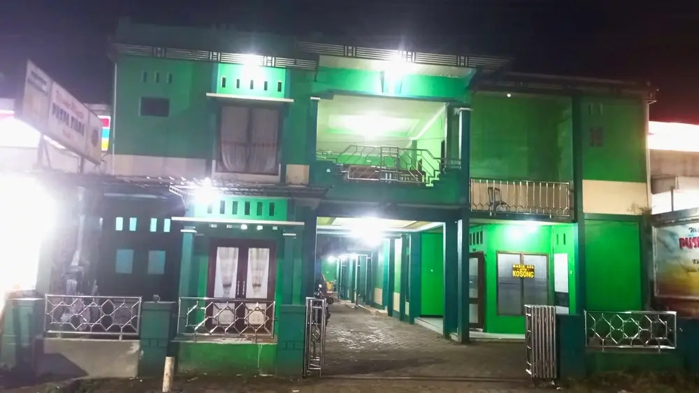 Puspa Tiara Syari Guci Mitra RedDoorz