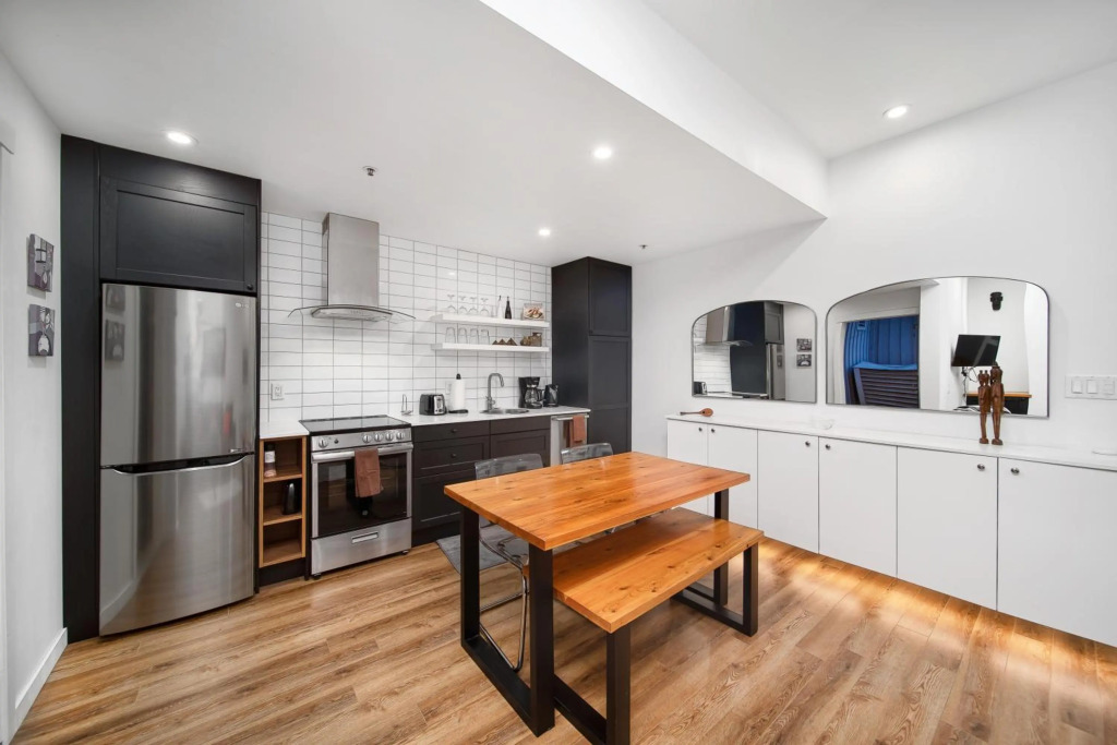Luxury and Modern Studio at Blackcomb base
