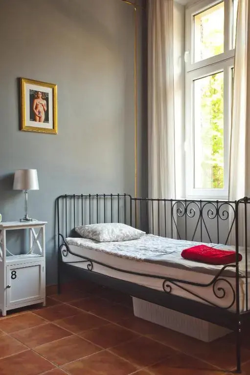 Atelier Hostel