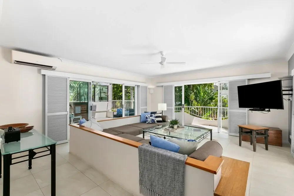 Belle Escapes - Absolute Beachfront Apartment with Private Pool Alamanda Resort "48"