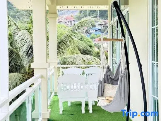 Kamala Beach Phuket - 4BR Private Luxury Pool Villa with Maid
