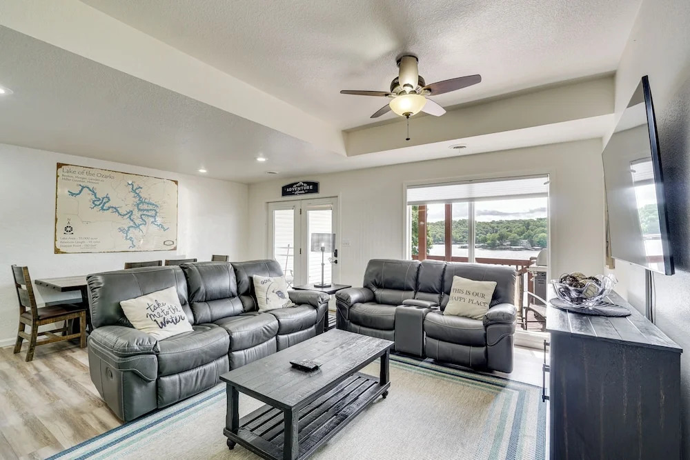 Boat Dock & Slip Access: Lake of the Ozarks Gem