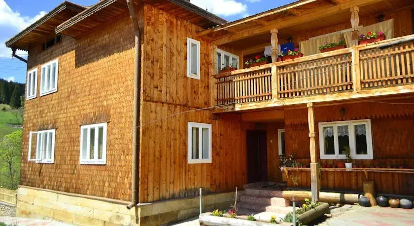 Gospodăria Colinița Bucovina