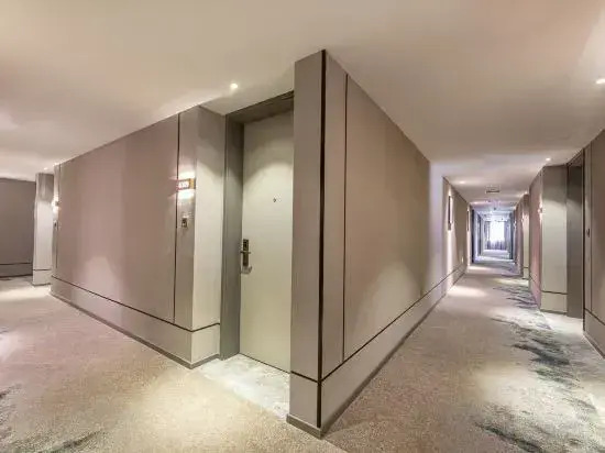Homeinn Selected Hotel (Suzhou Shengze Dongfang Textile City)