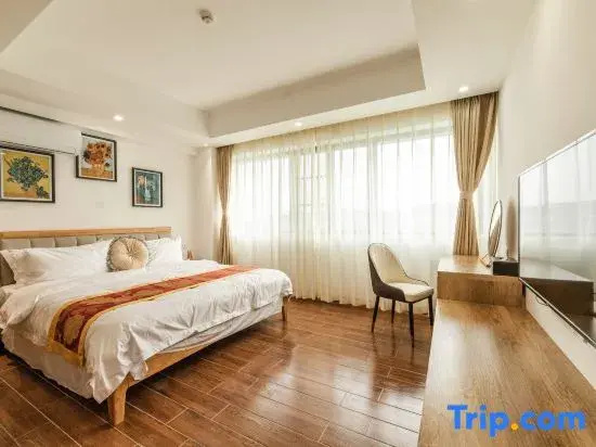 Lizhijin Hotel (Chengdu Shuangliu International Airport Hangdu Street Metro Station)