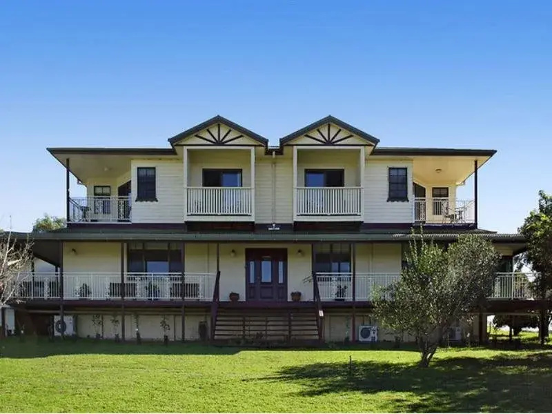 Willow Tree Estate