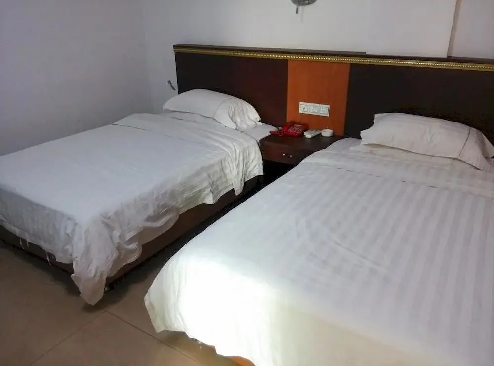 Qingyuan Lianzhou Huijing Express Hotel