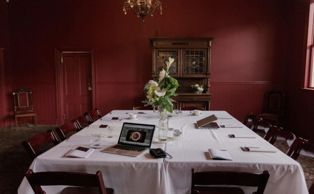 The Royal Hotel Featherston - Boutique Hotel