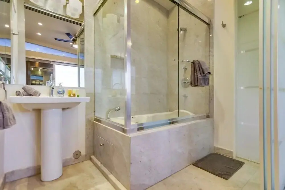 Surf Style 4 5 Bedrooms 8 Bathrooms Townhouse