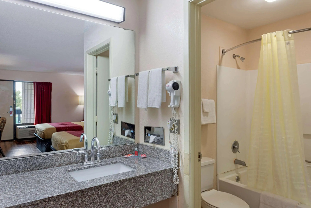 Econo Lodge