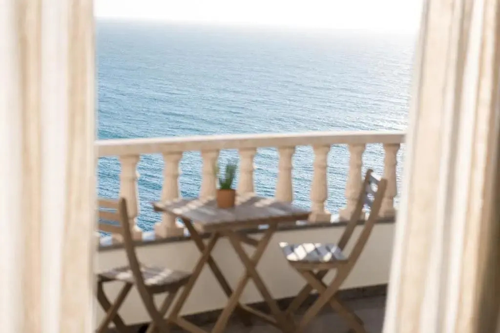 Laneez Ericeira Surf House