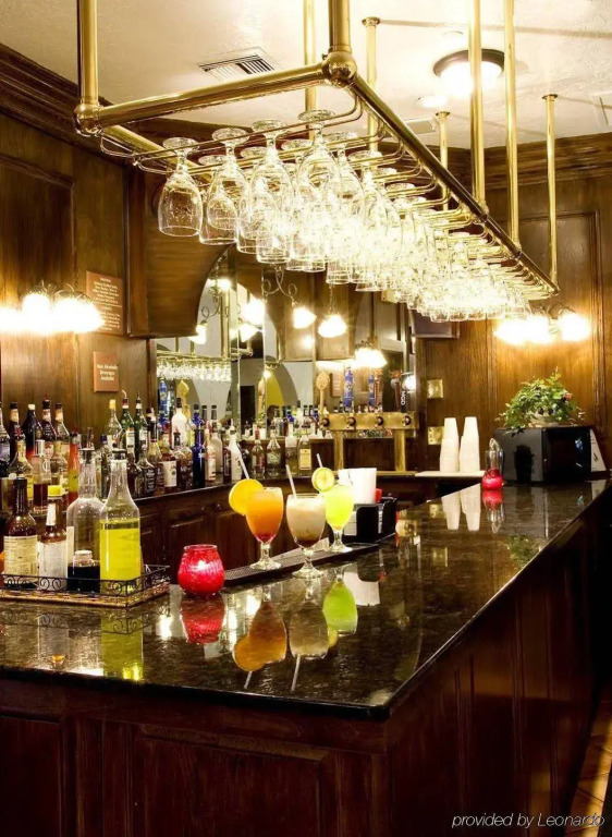 DoubleTree Suites by Hilton Tucson-Williams Center
