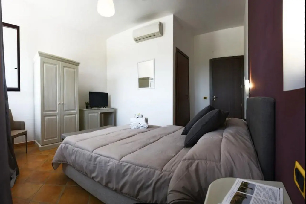 Villa Santadi Hotel