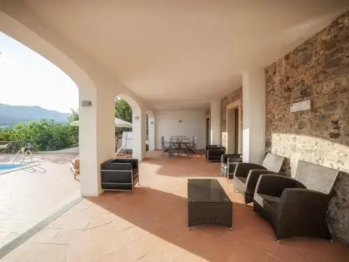 Holiday Home 6 Bedrooms - Vibonati