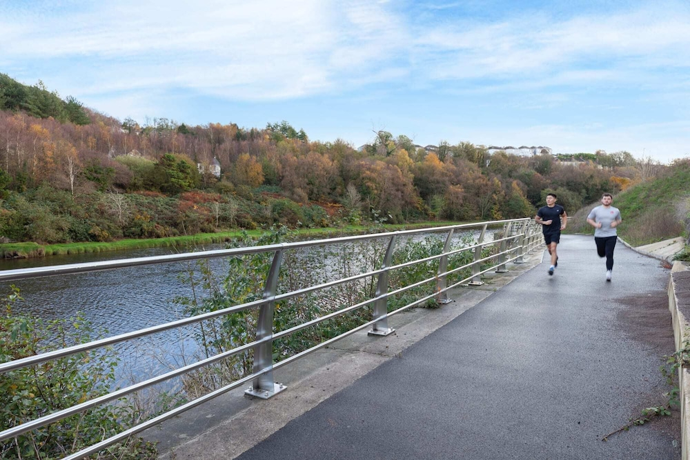 For Students Only True Swansea 15 min walk to High Street Station