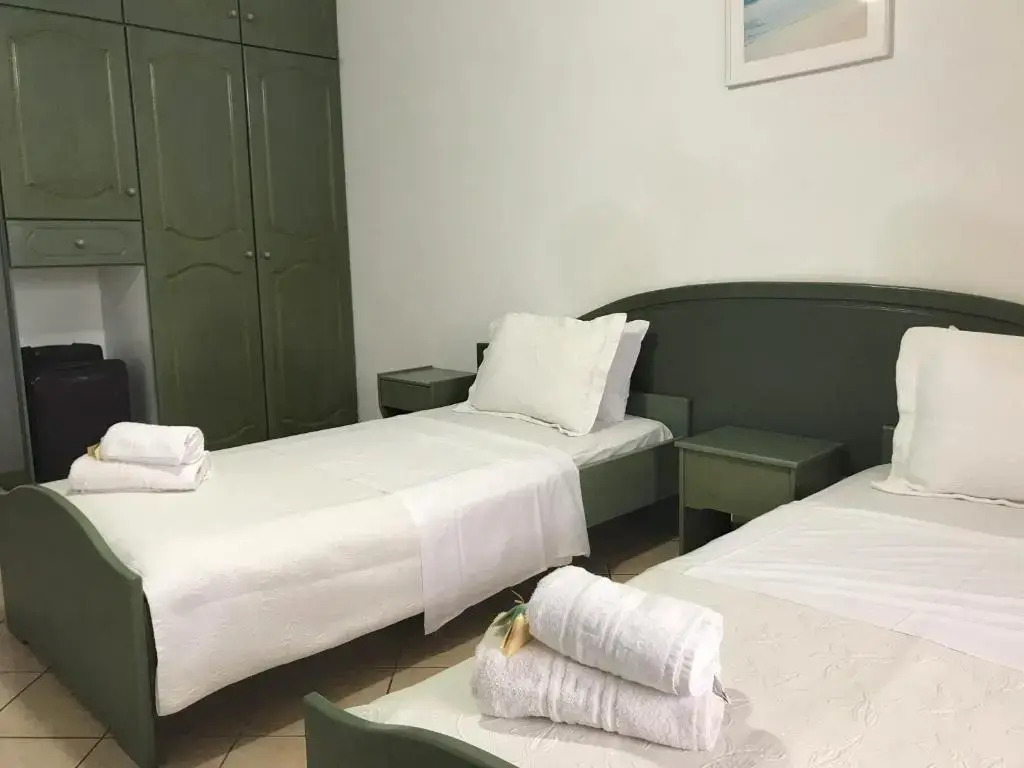 Porto Kassiopi Apartments