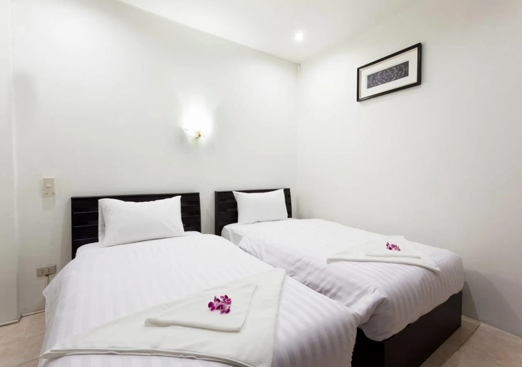 White Snapper Kitchen & Guesthouse