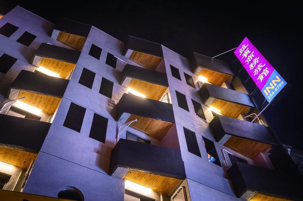 Tourism Inn