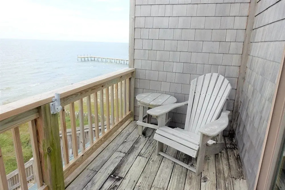 Water's View 3 Bedrooms 3 Bathrooms Home