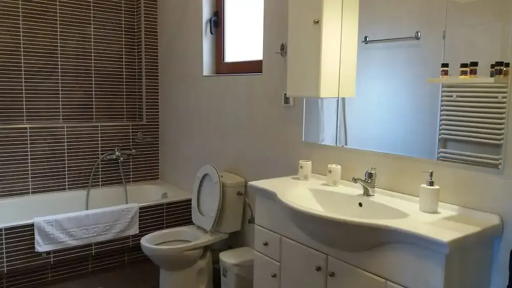 Petrochori ApartHotel