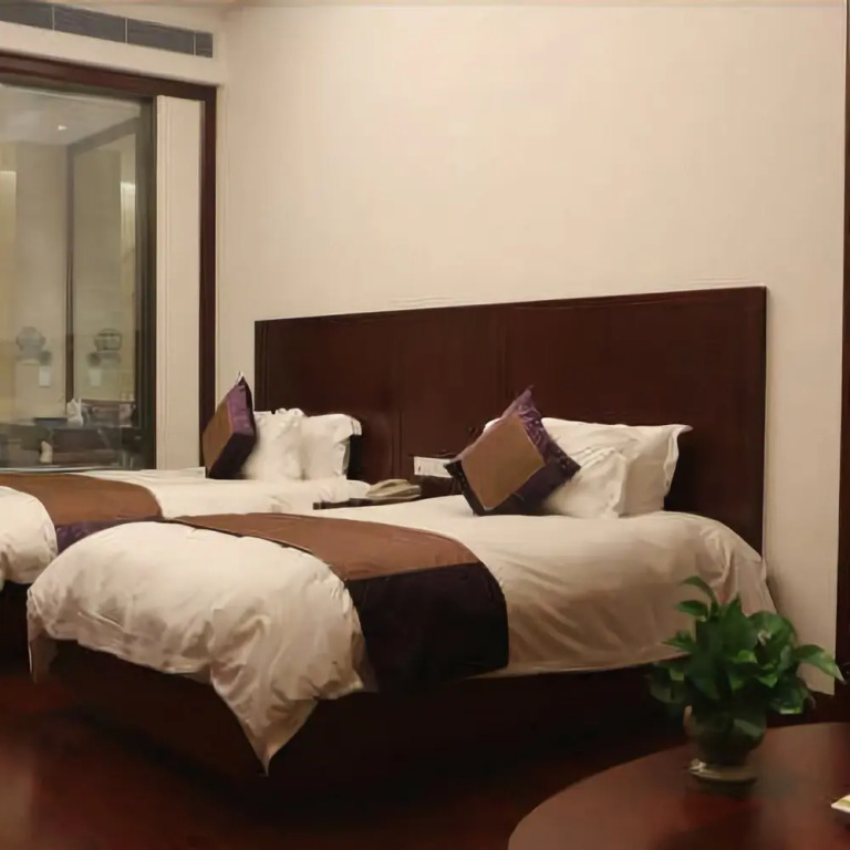 Tiantai Hot Spring Resort