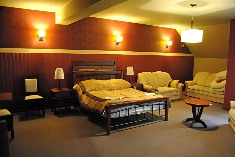 Motel DB2000