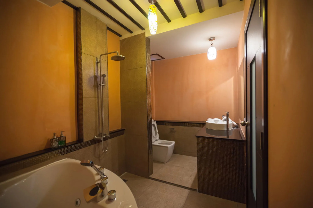 Retro Box Hotel Chumphon