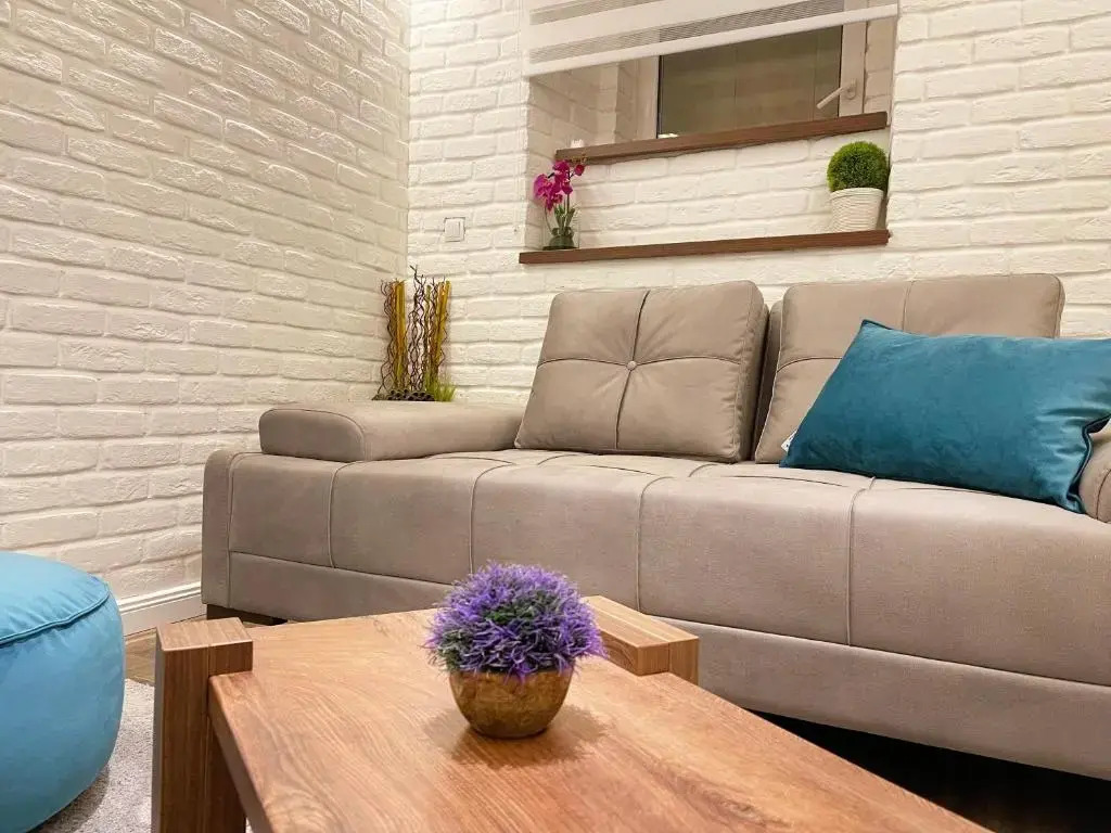 Colorway Apartment