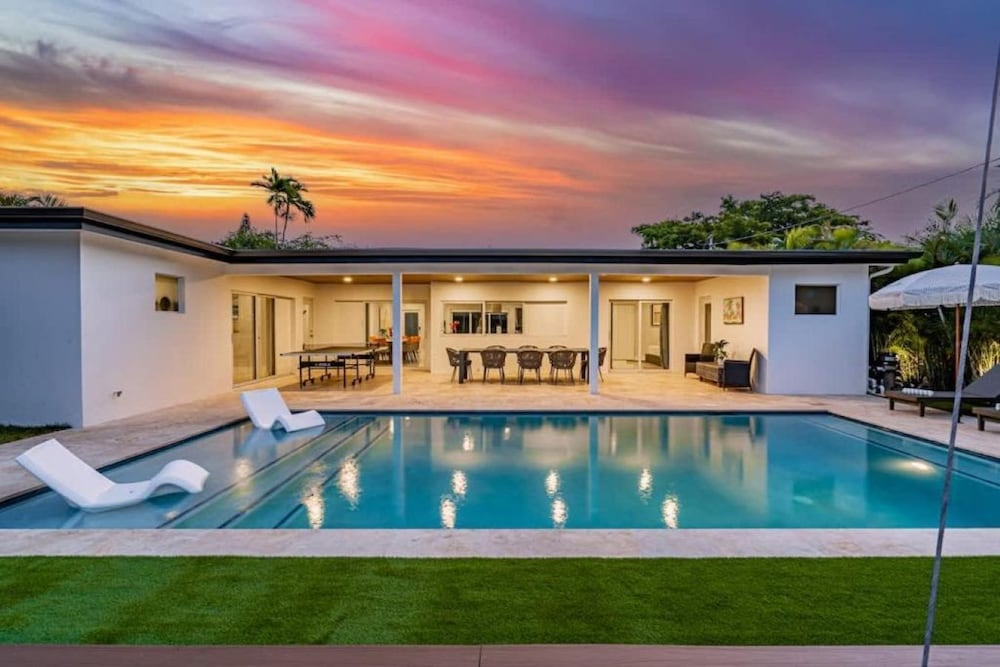 Villa Bonita Tropical Paradise Pool
