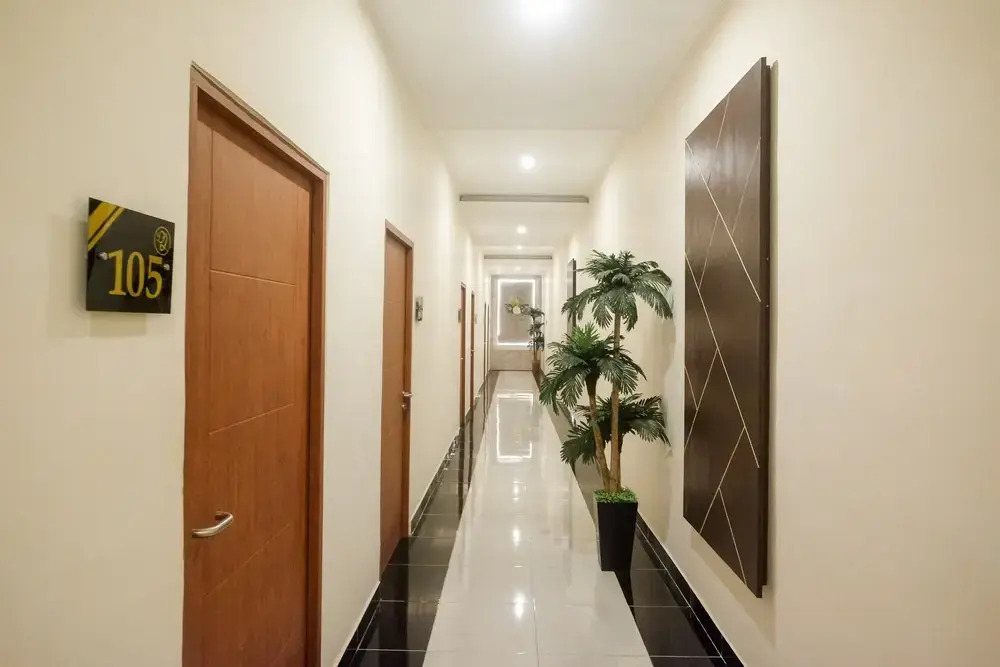 Urbanview Hotel DJ Inn Tegal