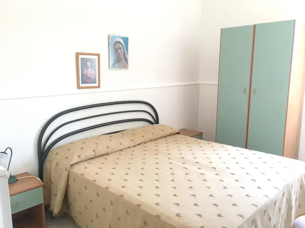 House With 4 Bedrooms in Santa Maria del Focallo, With Enclosed Garden