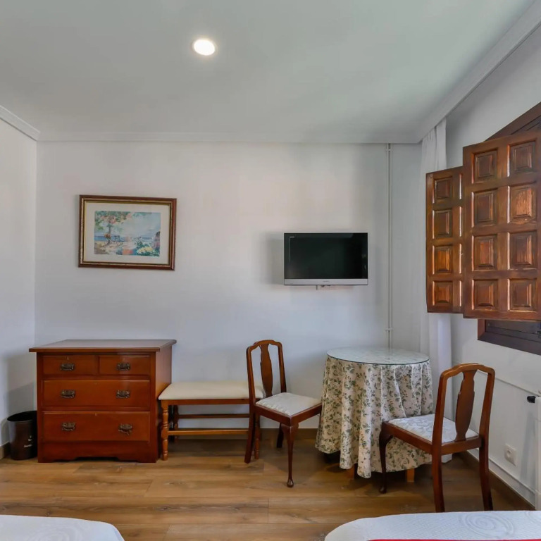 Hotel Santillana