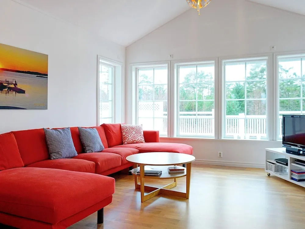 6 Person Holiday Home in Strömstad