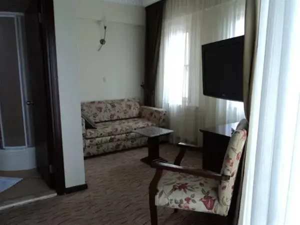 Egehan Hotel