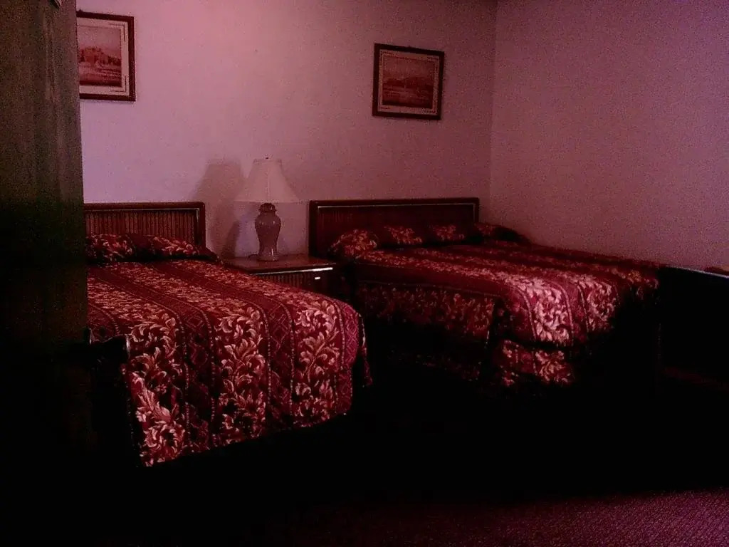 Granada Inn Motel