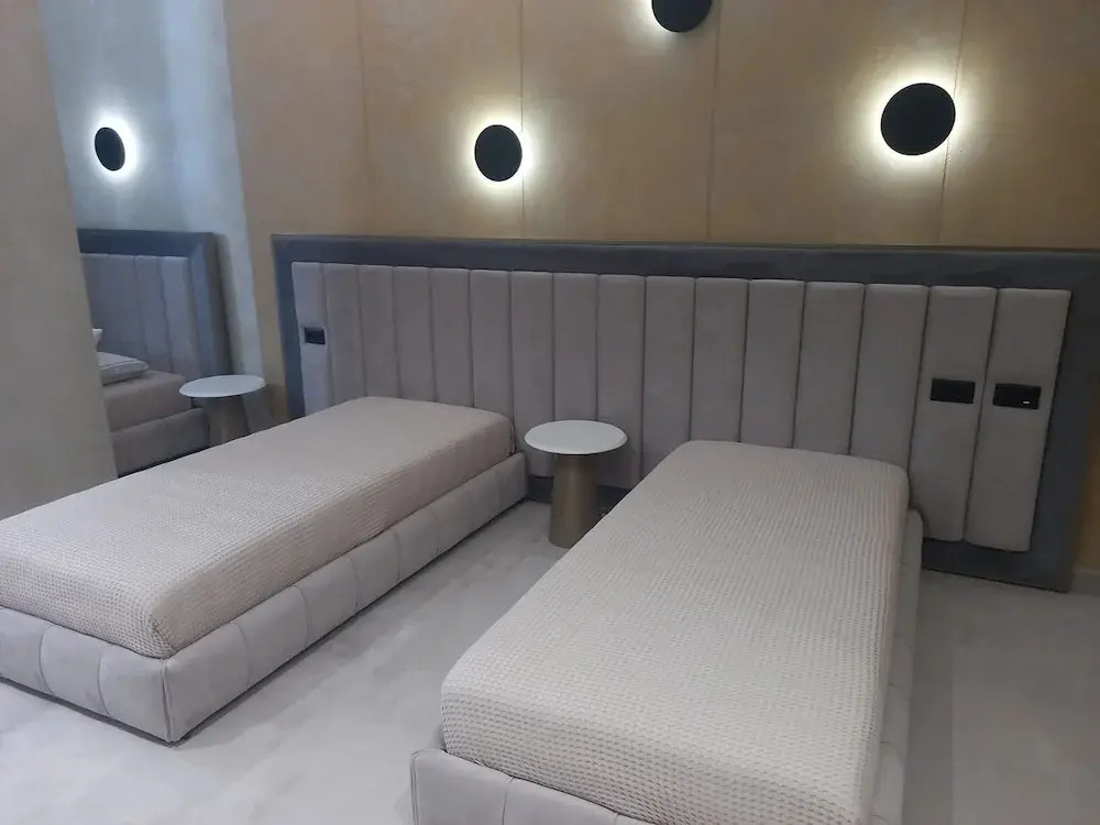 Comfort Suites