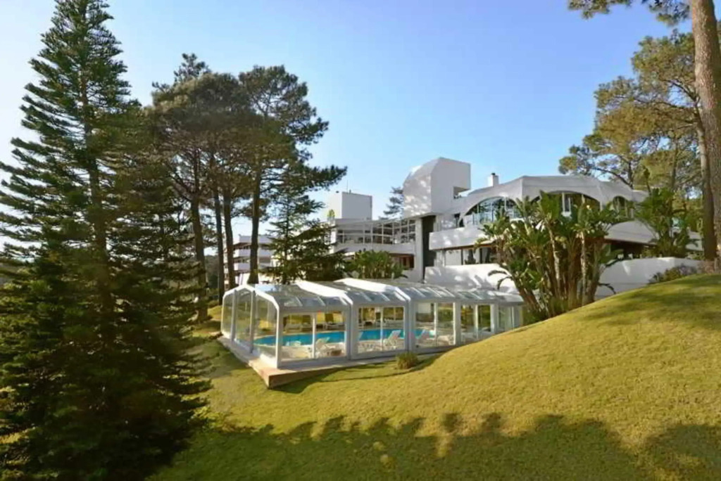 Hotel del Lago Golf & Art Resort