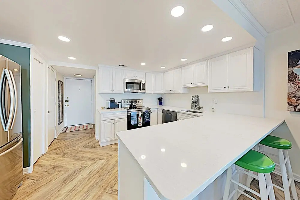 New Listing! Mariner II Beach Condo W/ Ocean Views Condo