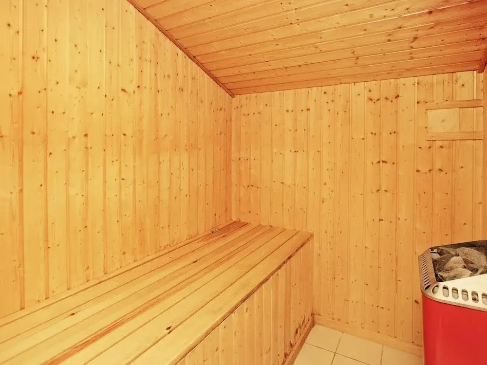 Lavish Holiday Home in Henne With Sauna