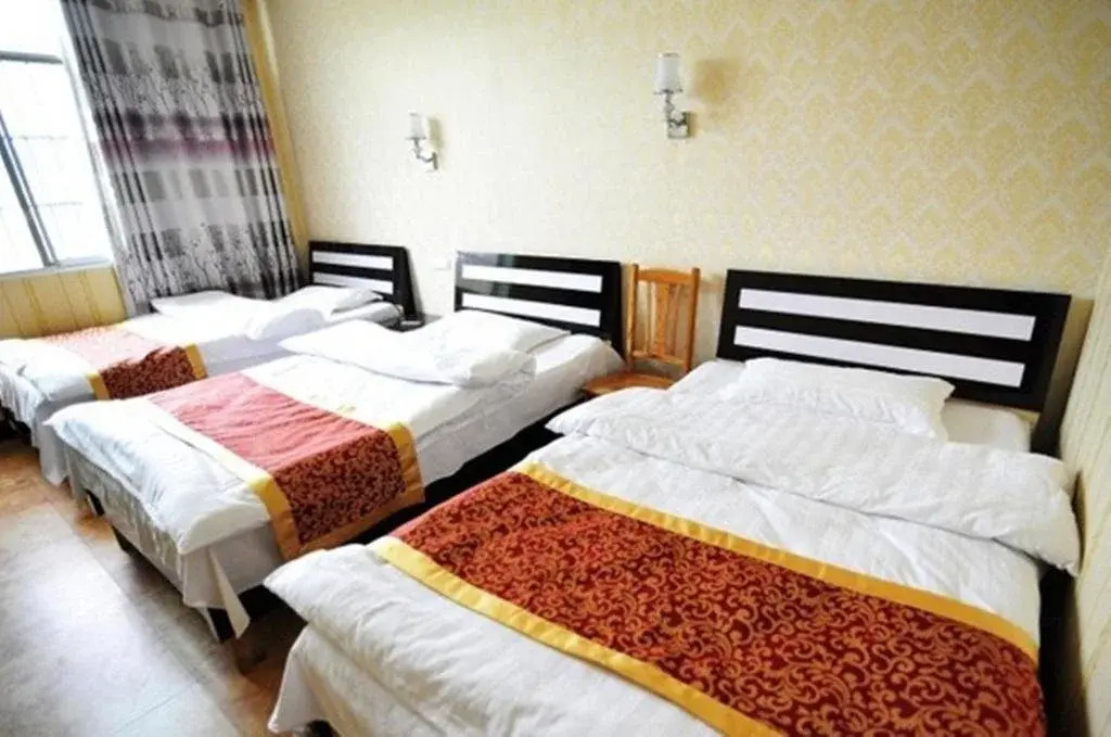 Huibin Hostel
