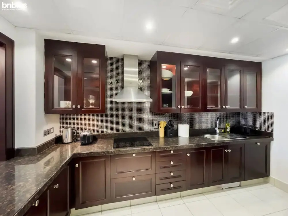 1B-Reehan 5-G08 by bnbme homes