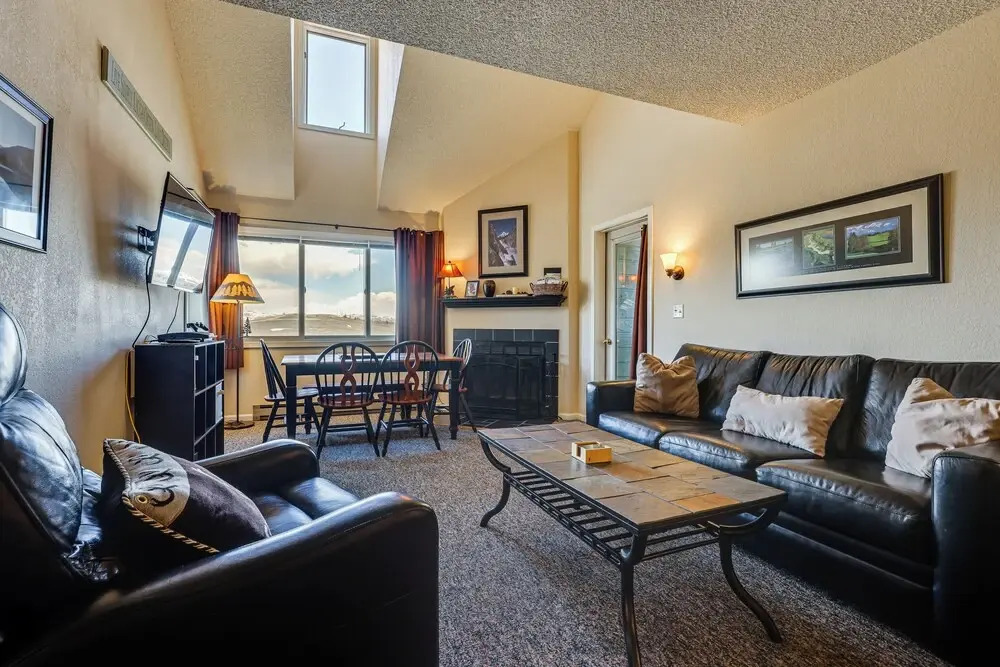 Ski-in/ski-out Top-floor Condo at Granby Ranch!