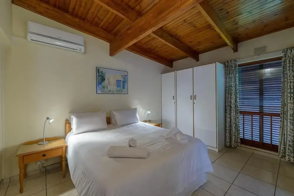 San Lameer Villa Rentals One Bedroom Standard 10417