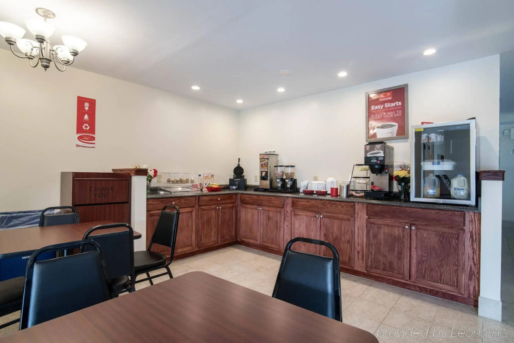 Red Carpet Inn Suites Cananda