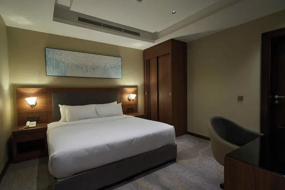 Platinum Hotel